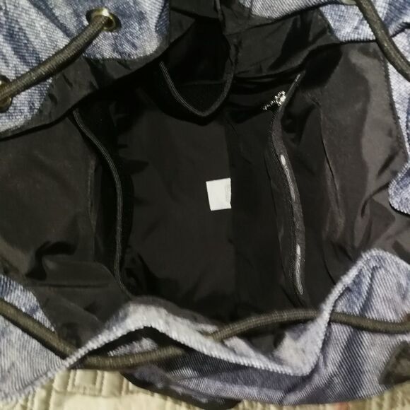 Le SPORT SAC Denim Days Blue Medium Wayfarer Backpack NWT - Picture 11 of 13